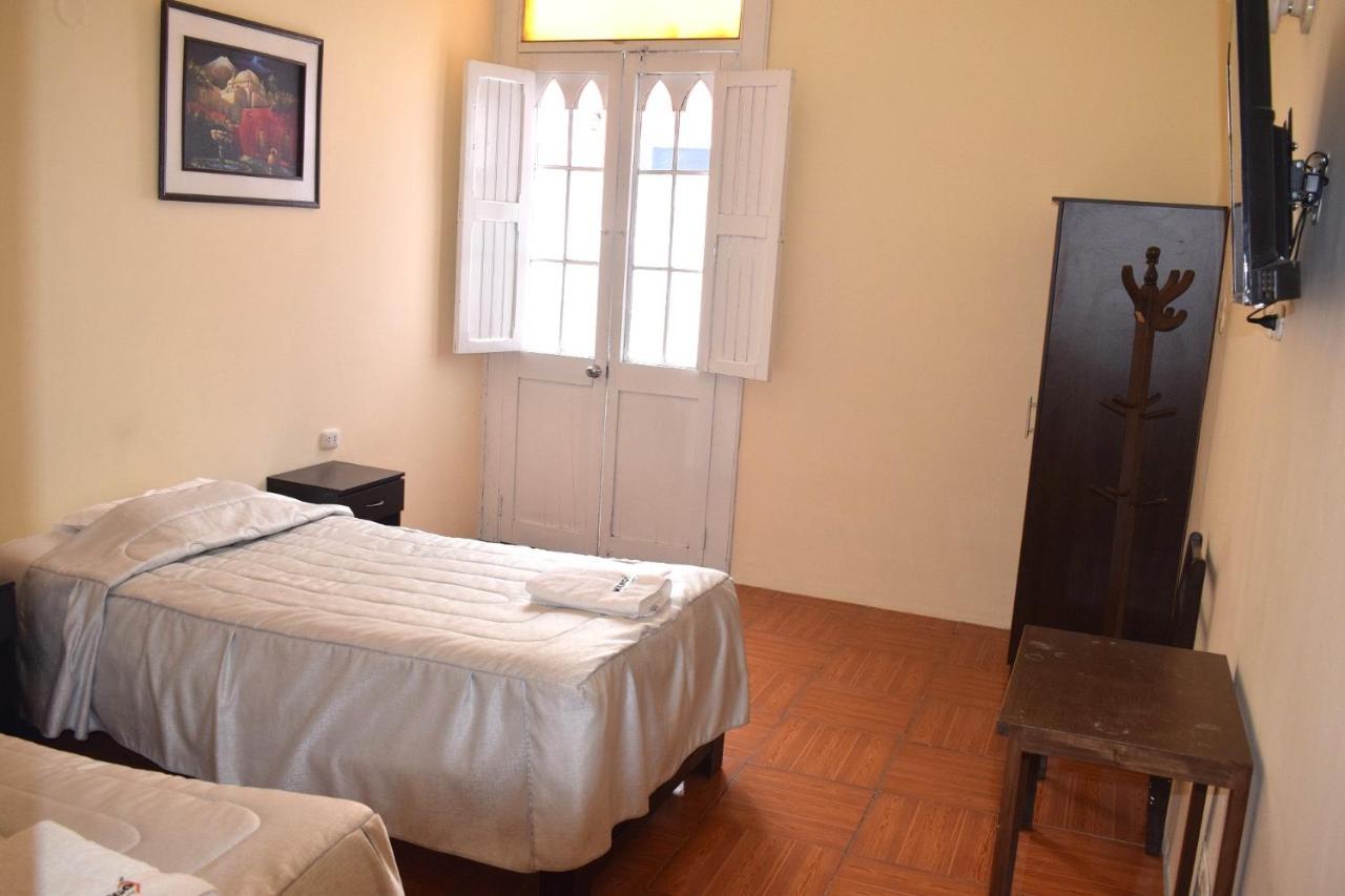 Mango Hostel B&B Арекуипа Екстериор снимка